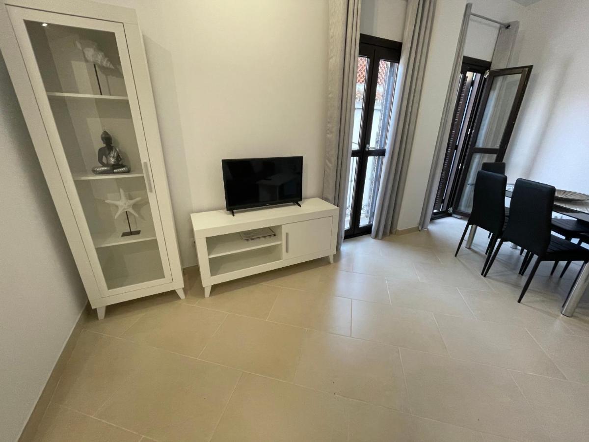 Royal Suites Estepona By Croma מראה חיצוני תמונה