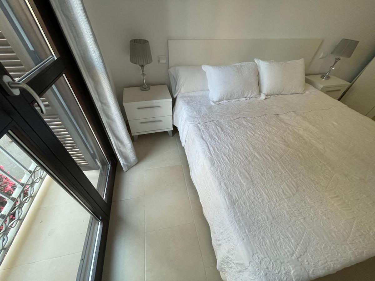 Royal Suites Estepona By Croma מראה חיצוני תמונה