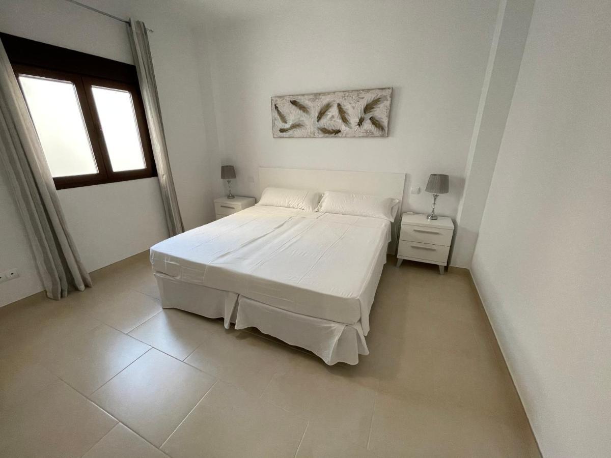 Royal Suites Estepona By Croma מראה חיצוני תמונה