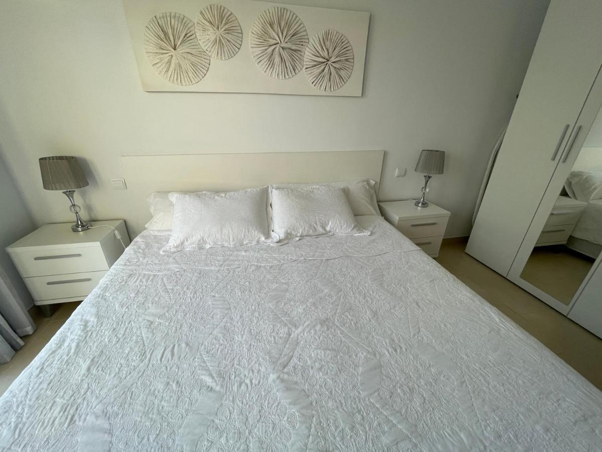 Royal Suites Estepona By Croma מראה חיצוני תמונה