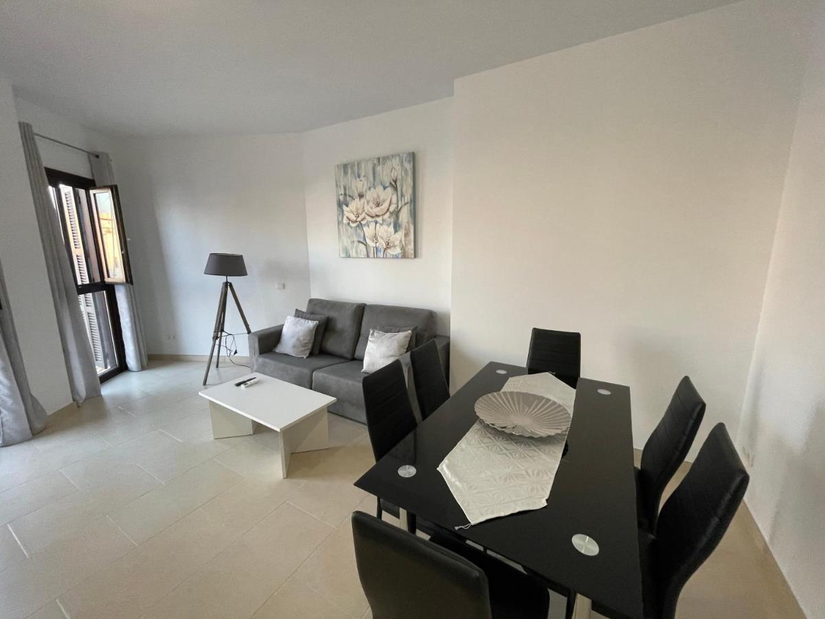 Royal Suites Estepona By Croma מראה חיצוני תמונה