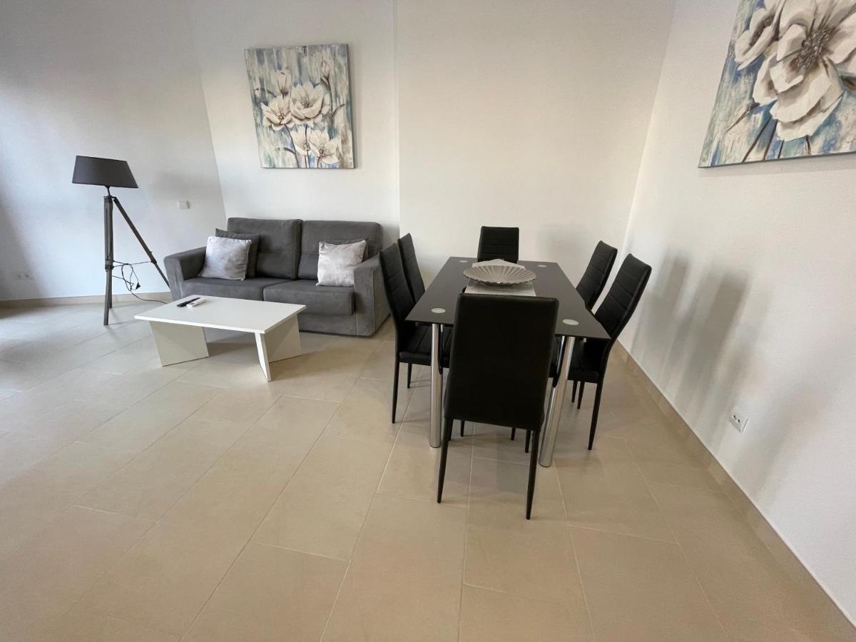 Royal Suites Estepona By Croma מראה חיצוני תמונה